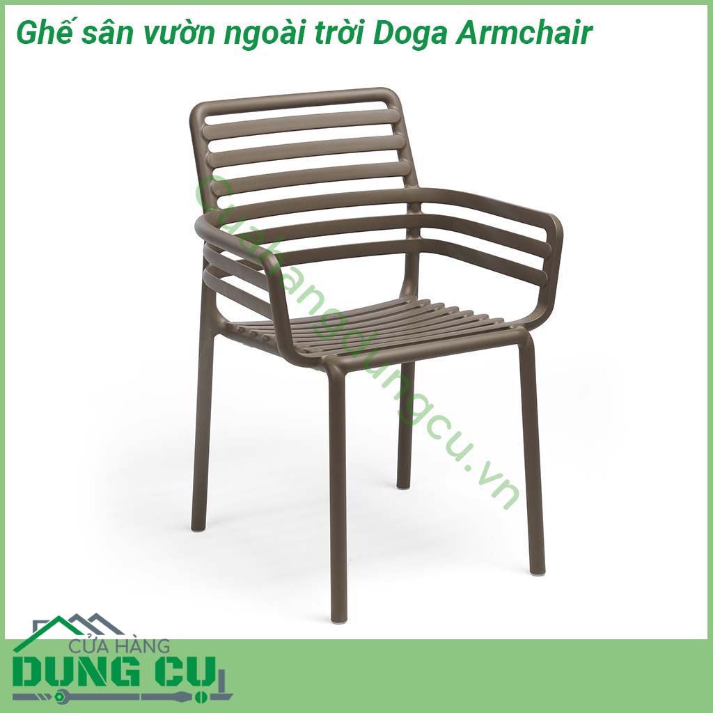 Ghế sân vườn ngoài trời Doga Armchair được sử dụng ngoài trời và được làm bằng nhựa sợi thủy tinh Nó được lấy cảm hứng từ thiết kế thanh trượt mang hơi hướng hiện đại của nhà thiết kế Raffaello Galiotto Ghế rất thuận tiện để di chuyển có thể xếp chồng lên nhau dễ vệ sinh và hoàn toàn có thể tái chế