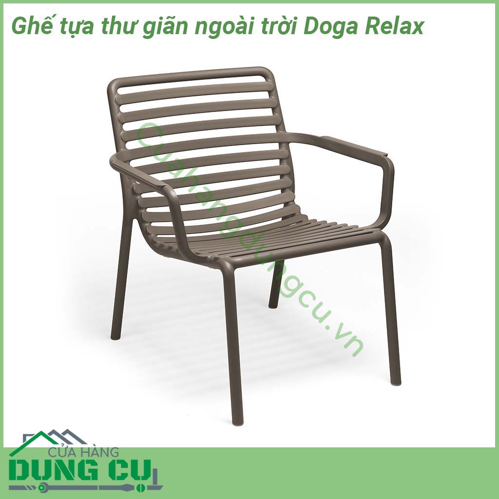 Ghế tựa thư giãn ngoài trời Doga Relax có thiết kế uốn cong mềm mại với chất liệu nhựa polypropylene sợi thủy tinh có màu đồng nhất với các chất phụ gia UV  Có thể xếp chồng lên nhau  Kết thúc mờ  Với chân chống trượt  Đệm có sẵn để đặt hàng  Nhựa có thể tái chế