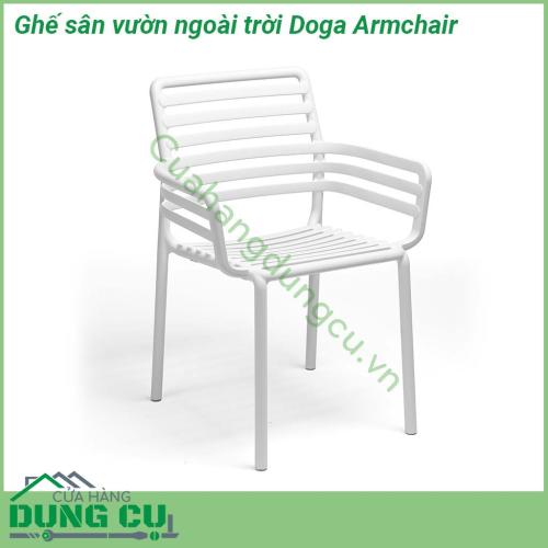 Ghế sân vườn ngoài trời Doga Armchair được sử dụng ngoài trời và được làm bằng nhựa sợi thủy tinh Nó được lấy cảm hứng từ thiết kế thanh trượt mang hơi hướng hiện đại của nhà thiết kế Raffaello Galiotto Ghế rất thuận tiện để di chuyển có thể xếp chồng lên nhau dễ vệ sinh và hoàn toàn có thể tái chế