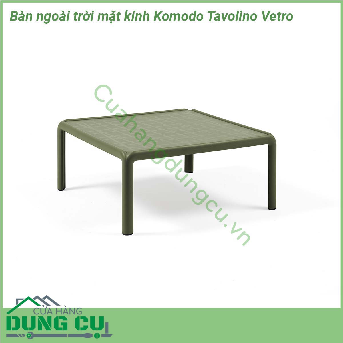 Bàn ngoài trời mặt kính Komodo Tavolino Vetro được làm từ chất liệu Polypropylene pha sợi thủy tinh cao cấp được xử lý tia UV chịu được thời tiết mưa nắng khắc nghiệt Rất thích hợp với sân vườn ngoài trời