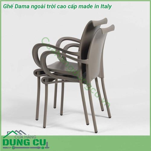 Ghế Dama ngoài trời cao cấp made in Italy một chiếc ghế có tay vịn bằng nhựa PP nguyên cao cấp pha sợi thủy tinh và lớp hoàn thiện mờ  Thích hợp cho sử dụng trong nhà và ngoài trời  Chân nhôm sơn phủ đồng màu với lưng và đệm thành một khối thống nhất