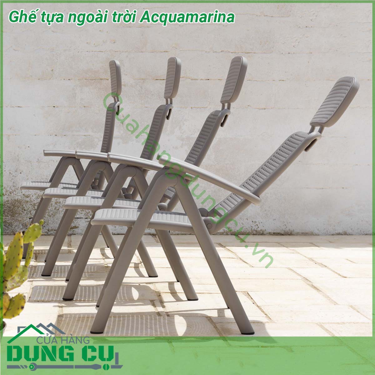 Ghế tựa ngoài trời Acquamarina sử dụng chất liệu nhựa sợi thủy tinh cao cấp có phụ gia chống tia UV chịu lực thời tiết khắc nghiệt cực kỳ tốt Ghế có thể điều chỉnh tới 4 độ dốc khác nhau trang bị thêm tựa đầu êm ái đem đến cho người dùng những trải nghiệm thoải mái và thư thái