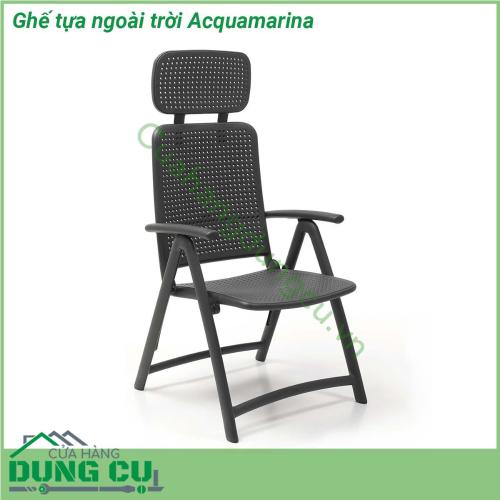 Ghế tựa ngoài trời Acquamarina sử dụng chất liệu nhựa sợi thủy tinh cao cấp có phụ gia chống tia UV chịu lực thời tiết khắc nghiệt cực kỳ tốt Ghế có thể điều chỉnh tới 4 độ dốc khác nhau trang bị thêm tựa đầu êm ái đem đến cho người dùng những trải nghiệm thoải mái và thư thái