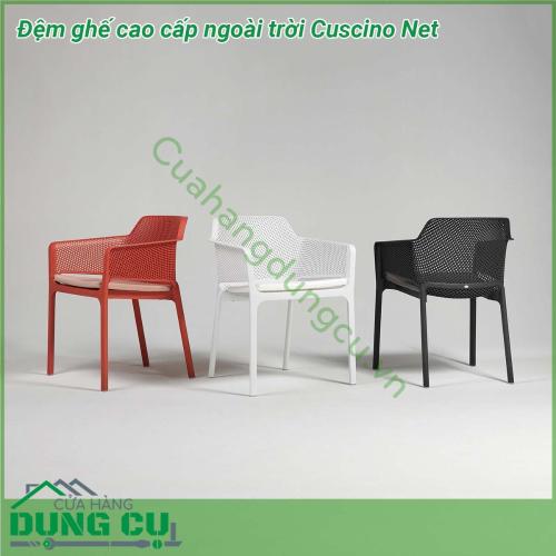 Đệm ghế cao cấp ngoài trời Cuscino Net được làm từ 100 sợi nhuộm acrylic độ bền cao tạo sự sang trọng tinh tế dễ kết hợp trang trí dễ vệ sinh và không bao giờ phải lo đến chuyện lỗi mốt