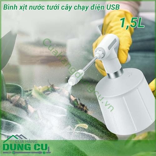 Bình xịt nước tưới cây chạy điện USB dung tích 1 5L được làm bằng chất liệu bền và có tay cầm ABS công thái học  Có hai phương pháp phun tia nước và sương mù mịn Vòi xoay 360 độ cho phép bạn điều chỉnh mẫu phun nước khi cần thiết