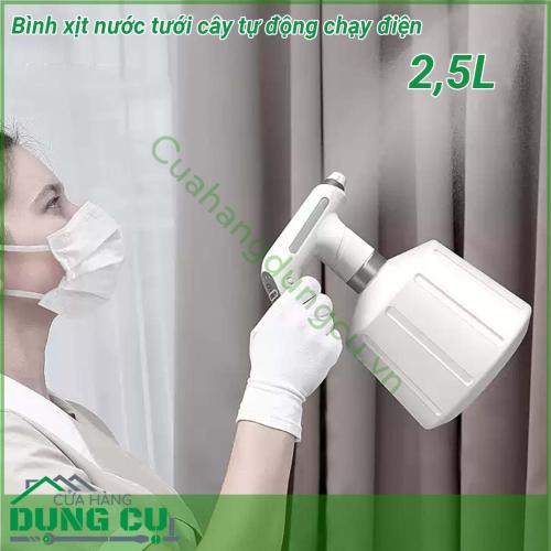 Bình xịt nước tưới cây tự động chạy điện đa năng 2 5L được làm hoàn toàn bằng nhựa cao cấp ABS với độ bền vượt trội tích hợp công nghệ bơm tự động với hai chế độ phun cột nước và sương mù nhỏ giúp sản phẩm phun sương mạnh mẽ