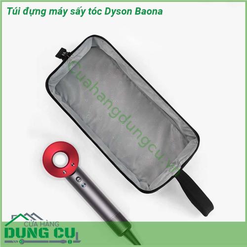 Túi đựng máy sấy tóc Dyson Baona được làm từ chất liệu cao cấp chống bụi và chống thấm nước bảo vệ thiết bị của bạn khỏi nước và bụi bẩn  Túi dày giữ cho sản phẩm an toàn trước tác động bên ngoài chống va đập cao  Lòng túi rộng thoáng thuận tiện cho việc sử dụng và bảo quản sản phẩm