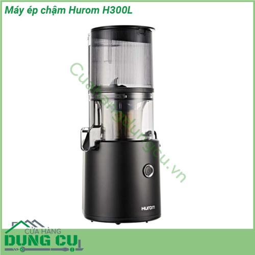 Máy ép chậm Hurom H300L loại máy ép chậm hiện đại sở hữu kiểu dáng gọn nhẹ với màu sắc trang nhã Với dung tích bình chứa lớn 350ml và lưới lọc kết hợp trục ép hai lưỡi động cơ bền bỉ tốc độ quay lớn 70 vòng phút có khả năng ép kiệt mọi nguyên liệu cùng những tính năng đã được cải tiến hoàn toàn nhược điểm dòng máy tiền nhiệm như gây ồn nóng máy hay tự động dừng nghỉ Hurom H300L chắc chắn là giải pháp chăm sóc sức khỏe hàng đầu cho mọi gia đình  