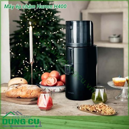 Máy ép chậm Hurom H400 được ưa chuộng với thiết kế đẹp sang trọng cùng động cơ máy bền bỉ giữ được độ nguyên chất của trái cây rau củ quả hoạt động liên tục 30 phút với công suất 150w