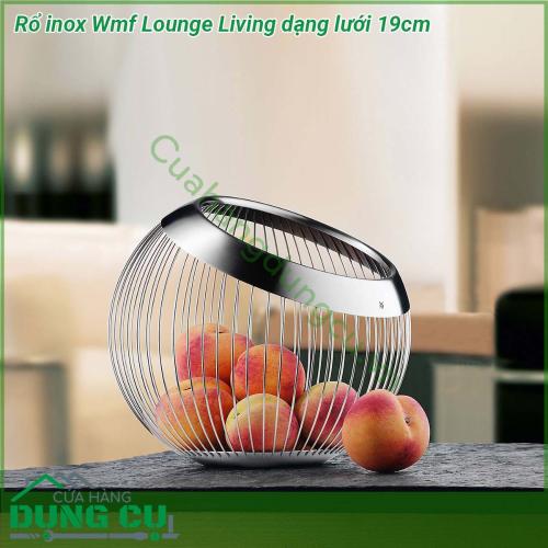 Rổ inox Wmf Lounge Living dạng lưới 19cm được làm từ thép không gỉ Cromargan® 18 10 đã được thử nghiệm và kiểm tra Điều này áp dụng cho các dây hẹp cũng như cho vòng kim loại kéo dài phần mở dốc về phía trước và phần đế Chất liệu cao cấp đảm bảo độ bền và dễ dàng chăm sóc Nhờ tay nghề cẩn thận Rổ inox WMF Korb groß 19 cm Lounge Living vẫn giữ được hình dáng lâu dài bất chấp những sợi dây chằng chịt