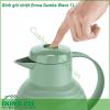 Bình giữ nhiệt Emsa Samba Wave 1L có bề mặt thiết kế dạng sóng rất hiện đại  Lớp vỏ với chất liệu cao cấp có độ chắc chắn cao  Chất liệu lớp vỏ được làm bằng nhựa PP cao cấp và bền bỉ hơn Thiết kế và sản xuất hoàn thiện đến mức bình có khả năng chống rò rỉ tới 100 Đặc biệt có khả năng giữ ấm 12 giờ và giữ lạnh lên đến 24 giờ