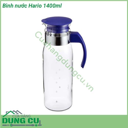 Bình nước Hario 1400ml được làm bằng thủy tinh thổi thủ công Kiểu dáng sản phẩm quý phái chất lượng đến từng chi tiết Do đó đây sẽ làm sản phẩm “tô đậm” nên sự tinh tế và sang trọng của phòng bếp