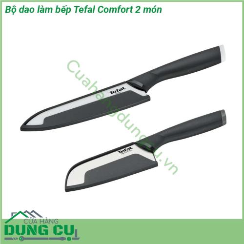 Bộ dao làm bếp Tefal Comfort 2 món được làm bằng thép không gỉ có tay cầm Ergonomic được thiết kế mềm mại giúp thoải mái khi cầm và dễ dàng thao tác Lưỡi dao bằng thép không gỉ chất lượng cao đem đến độ sắc bén và độ bền dài lâu đồng thời vỏ bọc lưỡi dao an toàn bảo vệ từng lưỡi dao giúp đảm bảo an toàn và dễ bảo quản khi không sử dụng