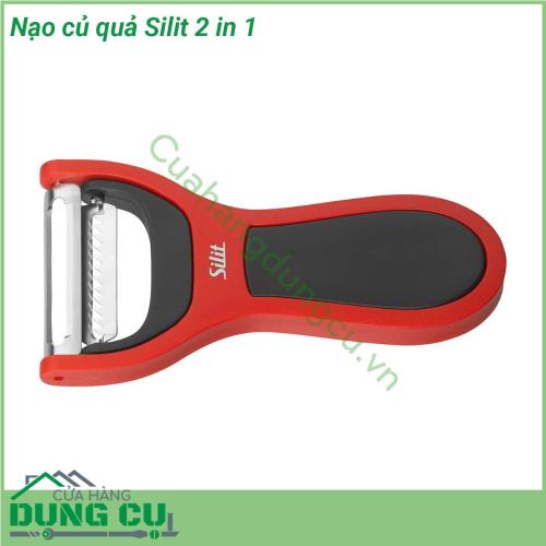 Nạo củ quả Silit 2 in 1 với thiết kế 2 nạo với 2 lưỡi khác nhau có thể lồng vào thành 1 rất gọn gàng và khi dùng tách rời thành 2 chiếc  Chất liệu nhựa cao cấp không chứa BPA với lưỡi thép không gỉ 18 10  Tay cầm hơi uốn cong và có khoảng trống ở giữa giúp dễ dàng thao tác và chống trơn trượt hiệu quả Phần đầu có vòng khuyên nhỏ giúp treo dụng cụ gọn gàng sau mỗi lần sử dụng vô cùng tiện lợi