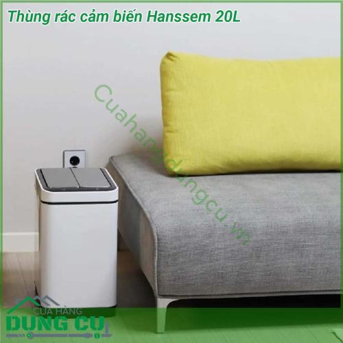 Thùng rác cảm biến Hanssem 20L được làm bằng chất liệu inox cao cấp được phủ lớp thép không gỉ bên ngoài giúp không để lại dấu vân tay vừa tạo độ thẩm mỹ cao lại tiện cho việc lau chùi Với dung tích thùng chứa rác rộng rãi tới 20L thiết bị sẽ rất thích hợp cho những nơi tạo ra nhiều rác thải sinh hoạt như nhà bếp hay không gian chung như phòng khách