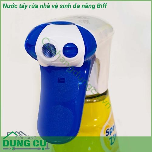 Nước tẩy rửa nhà vệ sinh đa năng Biff với công thức đặc biệt và hiệu suất làm sạch cực mạnh nhờ chức năng tạo bọt kép (loại bọt làm sạch cho phép bạn dễ dàng lựa chọn đúng khu vực vị trí cần làm sạch nhỏ hoặc rộng hơn) giúp đánh bay các vết ố bẩn lâu ngày trên đồ sành sứ như bồn rửa mặt bồn tắm bồn cầu tường gạch men kệ bếp giúp phòng bếp phòng tắm nhà vệ sinh luôn trắng sạch như mới