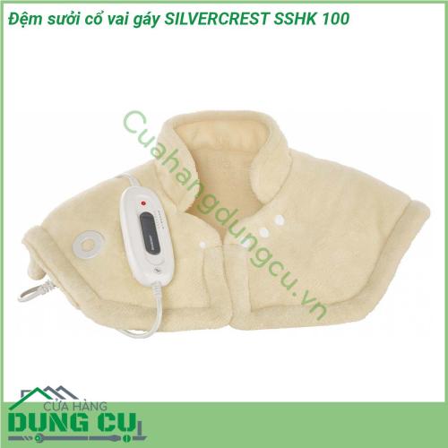 Đệm sưởi cổ vai gáy SILVERCREST SSHK 100 được thiết kế làm dịu sự ấm áp cho vùng vai và cổ Với chất liệu mặt trên siêu mềm thoáng khí dễ chăm sóc và vệ sinh - có thể giặt bằng máy ở 30 °C (chu kỳ cực kỳ nhẹ nhàng)  Với 6 mức nhiệt độ điều chỉnh riêng bằng các nút ấn Tự động tắt sau khoảng 90 phút