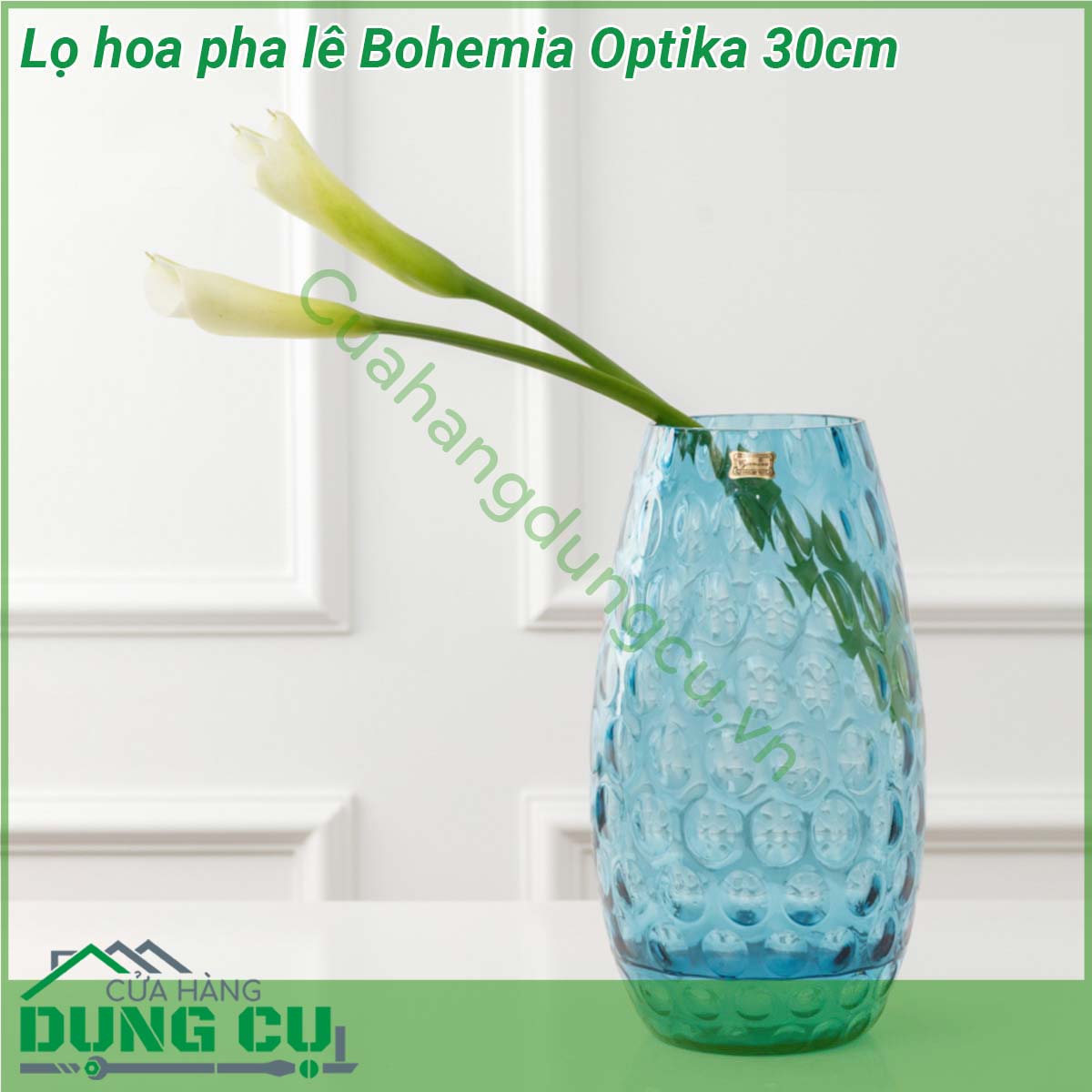 Lọ hoa pha lê Bohemia Optika 30cm với chất liệu pha lê cao cấp lọ hoa pha lê Optika giúp cho những khoảng không gian trống đơn điệu trở nên nổi bật sang trọng và đầy thu hút  Pha lê Bohemia có chất lượng và độ bóng tuyệt hảo cường lực chống trầy và an toàn khi sử dụng máy rửa chén  