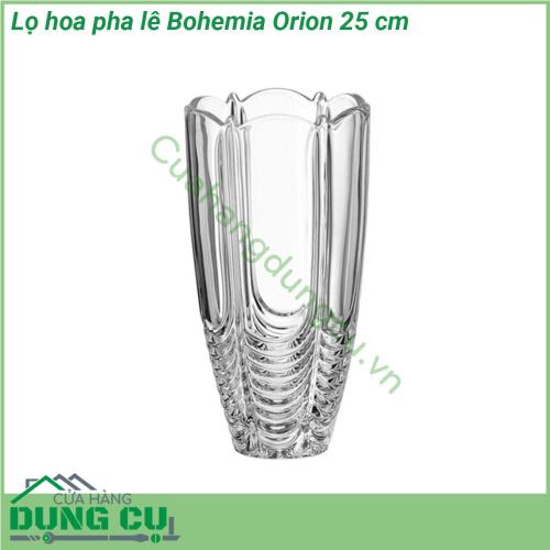 Lọ hoa pha lê Bohemia Orion 25 cm làm bằng pha lê cao cấp của Tiệp Khắc có độ sáng bóng hoàn hảo và độ cứng vượt trội có khả năng chống vỡ chống trầy xước và không bị ngả màu theo thời gian Lọ hoa có thiết kế mạng nhện vui tươi Nó trông thanh lịch và làm sáng lên bất kỳ nội thất nào