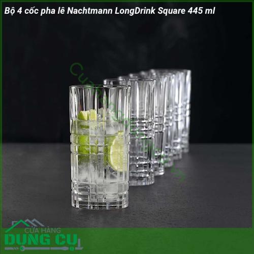 Bộ 4 cốc pha lê Nachtmann LongDrink Square 445 ml được làm bằng nguyên liệu pha lê trong suốt kết hợp với các họa tiết góc cạnh  phản chiếu ánh sáng tốt  Cốc phù hợp và an toàn để đựng tất cả các loại đồ uống đặc biệt là là những đồ uống có màu sắc như nước ép các loại trái cây
