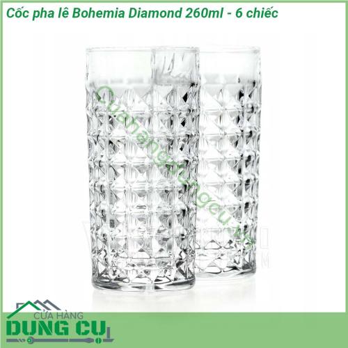 Cốc pha lê Bohemia Diamond 260ml - 6 chiếc có độ bền cao giữ nhiệt tốt thiết kế đơn giản thanh lịch và phù hợp với tính chất của rượu giúp giữ trọn mùi vị và làm lan tỏa hương vị của rượu một hiệu quả Cốc Pha Lê Diamond 260ml được thiết kế  mài giũa cực kì bắt mắt Thiết kế cũng được chú trọng nhằm đảm bảo không bị trơn trượt