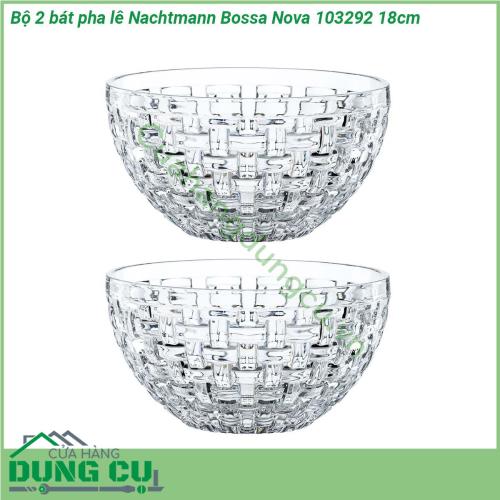 Bộ 2 bát pha lê Nachtmann Bossa Nova 103292 18cm với chất liệu là pha lê không chì đảm bảo sức khoẻ tuổi thọ cực cao cầm nặng tay và sử dụng công nghệ chống vỡ xước và rạn nứt hiệu quả Thích hợp dùng để đựng gia vị nước sốt thực phẩm hay trang trí bàn ăn tại căn bếp gia đình nhà hàng khách sạn