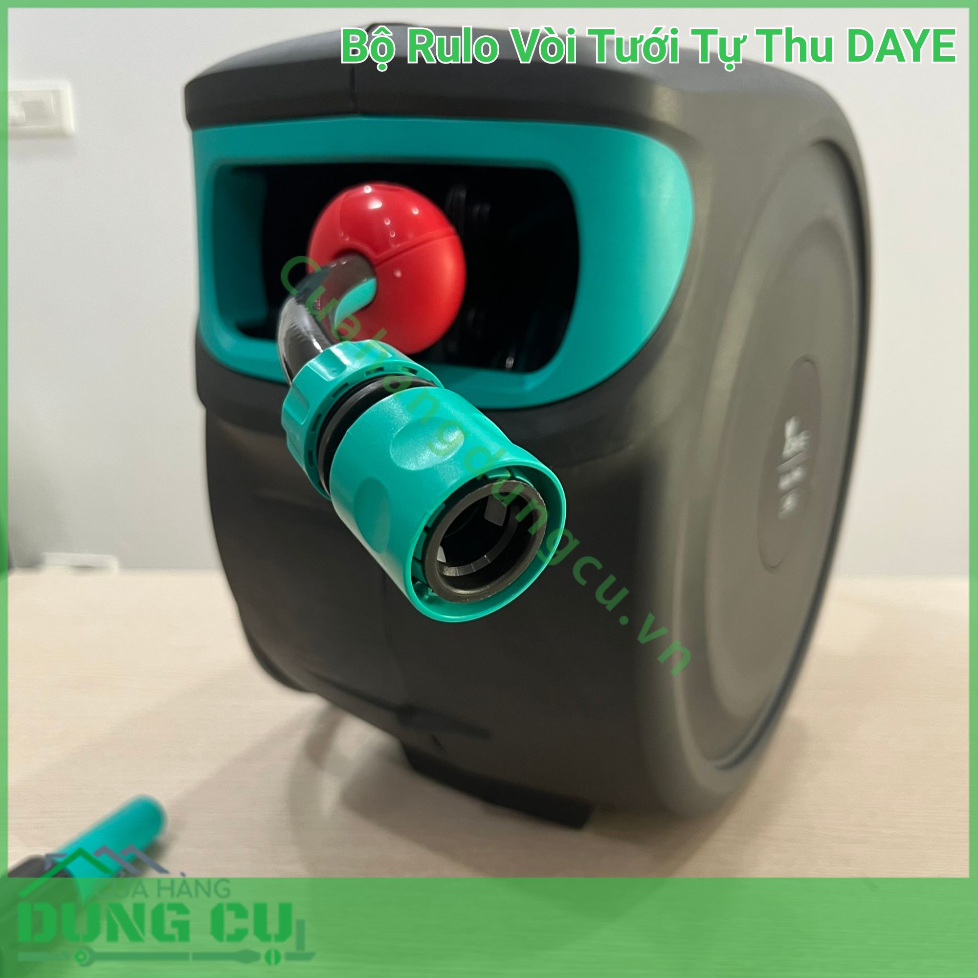 Bộ Rulo Vòi Tưới Tự Thu DAYE - Giải Pháp Chăm Sóc Sân Vườn Tiện Ích Toàn Diện